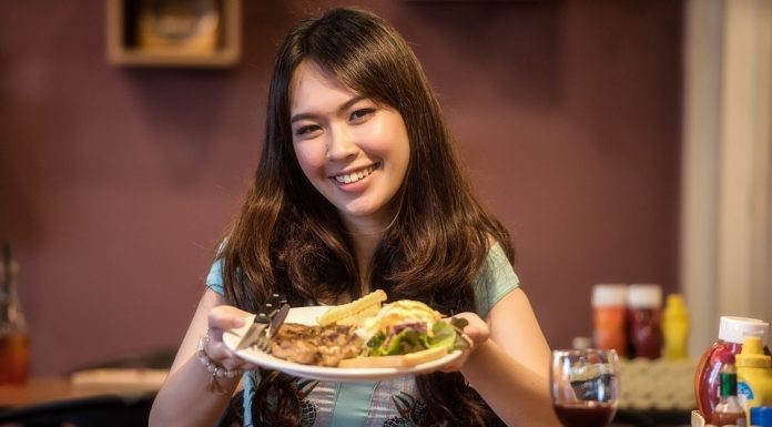 Makanan Indonesia ini dianggap ekstrim oleh turias asing