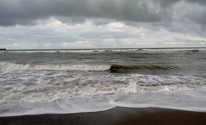 3 Pantai Alternatif Selain Pangandaran Pantai Cipatujah