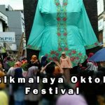 Tasikmalaya Oktober Festival Menghadirkan Kebaya Bordir Raksasa