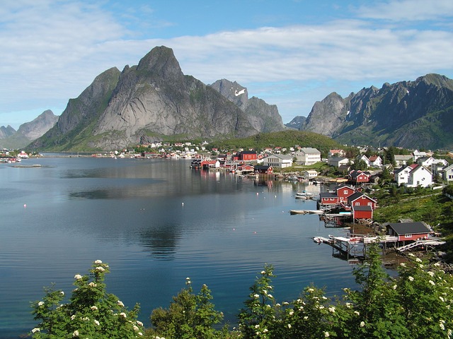 Norwegia_6 Negara Terkaya Di Dunia Dengan Gaji Yang Wah Banget